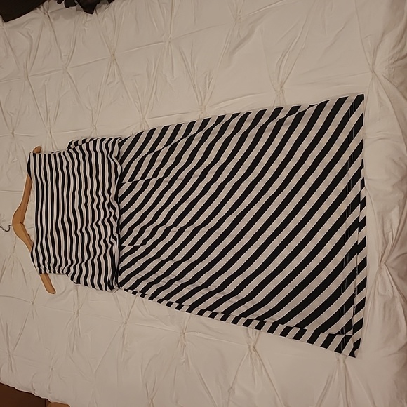 NorthStyle Black Cream Strip Dress - Picture 3 of 6